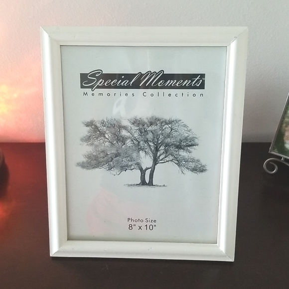 Special Moments White Wood Photo Frame 8 x 10" - Picture 1 of 5